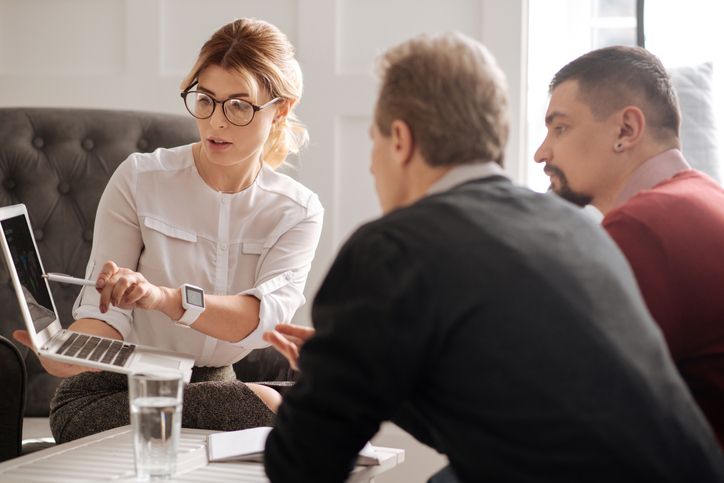 How to Increase Worker Productivity Using a Hybrid-IT Solution