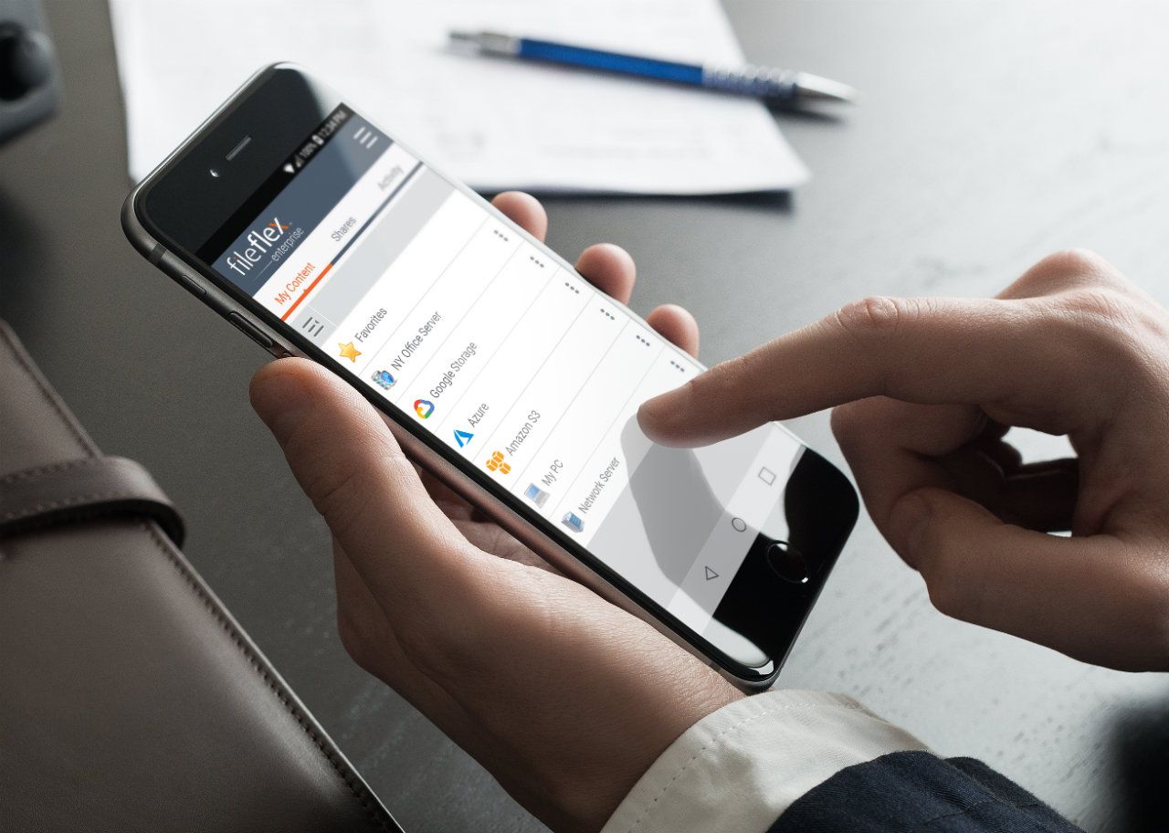How to Make Your Hybrid-IT and Infrastructure-as-a-Service Environment Easier for Your Users How to Make Your Hybrid-IT and Infrastructure-as-a-Service Environment Easier for Your Users